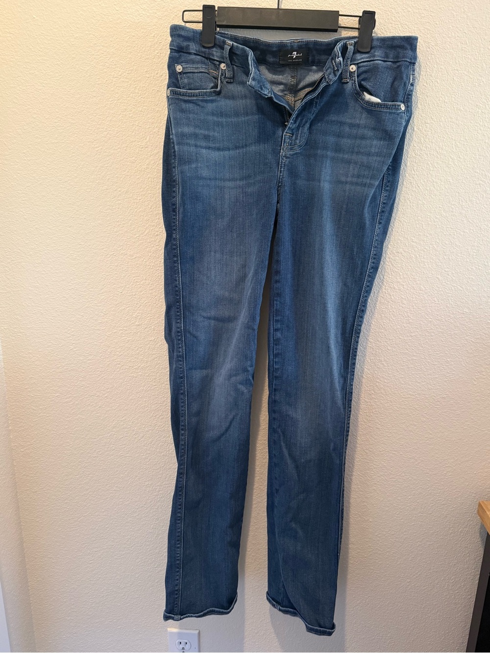 7 For All Mankind Emmie Straight Leg Jeans Blue Medium Wash‎ Womens Size 28